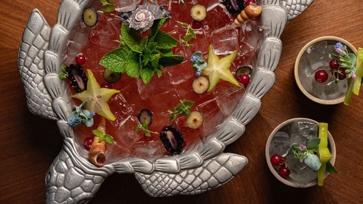 A tequila punch to share served in a tourtoise-shaped bowl