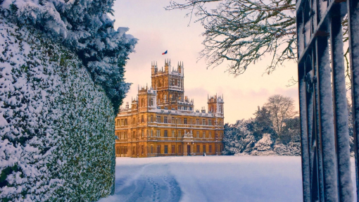 Exterior view to a heritage castle in the winter