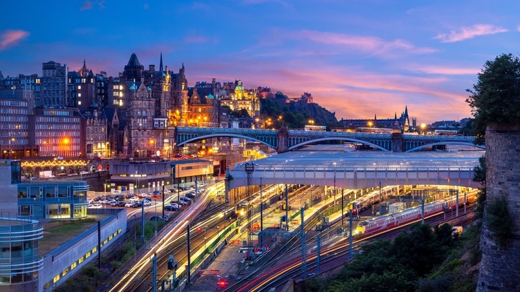 Night view of waverley station in edinburgh, scotland